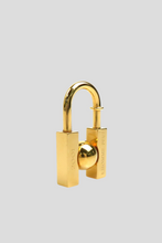 Load image into Gallery viewer, Gold L&#39;Homme Peut Embellir la Terre 2001 H Cadena Padlock Charm by Hermès
