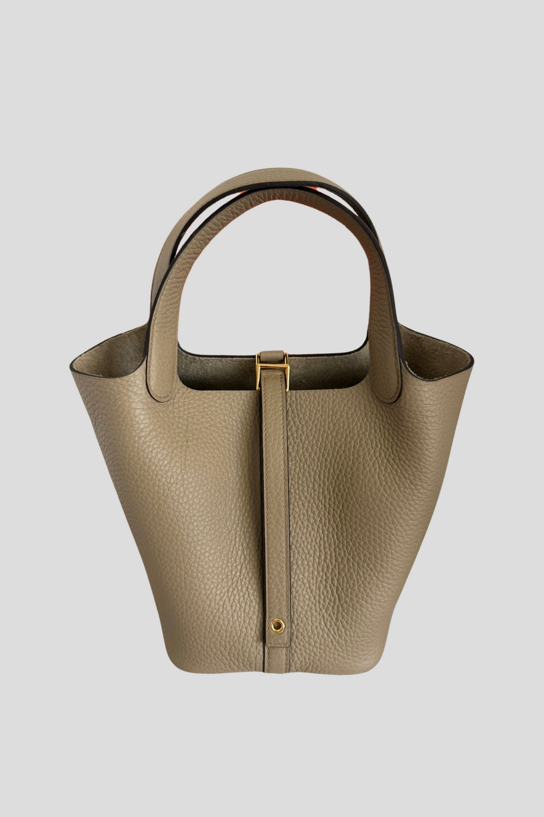 Beige Marfa GHW Picotin 18 Taurillon Clemence Leather Bag by Hermès