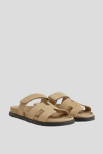 Load image into Gallery viewer, Beige Lin Chypre Sandal Size 42 by Hermès
