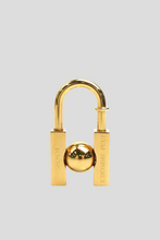 Load image into Gallery viewer, Gold L&#39;Homme Peut Embellir la Terre 2001 H Cadena Padlock Charm by Hermès
