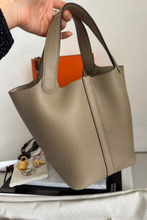Load image into Gallery viewer, Beige Marfa GHW Picotin 18 Taurillon Clemence Leather Bag by Hermès
