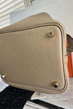 Load image into Gallery viewer, Beige Marfa GHW Picotin 18 Taurillon Clemence Leather Bag by Hermès
