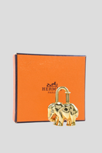 Load image into Gallery viewer, Gold L&#39;Exotisme 1988 Elephant Cadena Padlock Charm by Hermès
