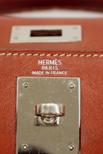 Load image into Gallery viewer, Brique PHW Kelly Sellier 28 Box Calf Bag by Hermès
