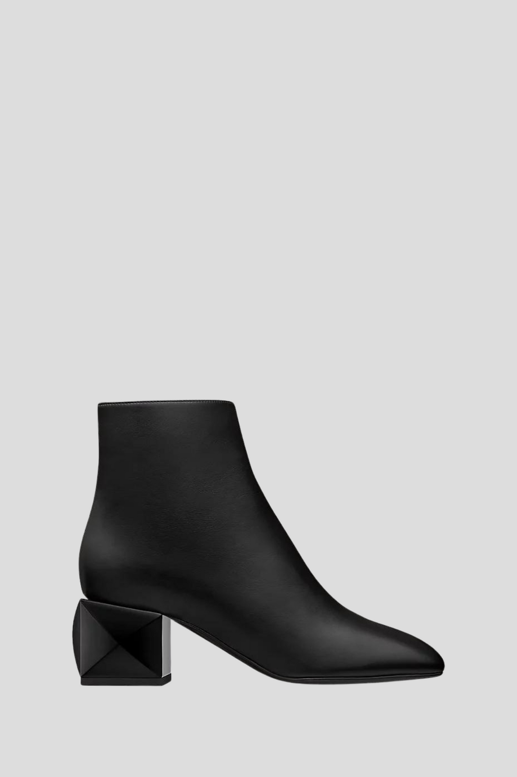 Black Carlie Ankle Boot Size 38 / UK 5 by Hermès