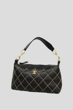 Load image into Gallery viewer, Black GHW Lambskin Diamond Stitch Shoulder Bag by Chanel
