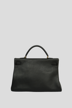 Load image into Gallery viewer, Black GHW Kelly Retourne 40 Togo Leather Bag by Hermès
