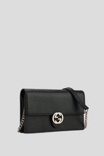 Load image into Gallery viewer, Black Interlocking GG Wallet On Chain by Gucci
