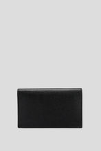 Load image into Gallery viewer, Black Interlocking GG Wallet On Chain by Gucci
