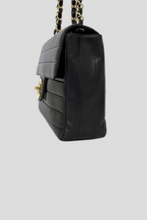 Load image into Gallery viewer, Black GHW Lambskin Jumbo Horizontal Single Flap Bag by Chanel
