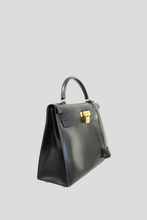 Load image into Gallery viewer, Black GHW Kelly Sellier 32 Box Calf Bag by Hermès
