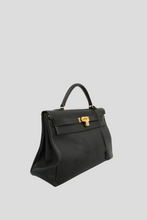 Load image into Gallery viewer, Black GHW Kelly Retourne 40 Togo Leather Bag by Hermès
