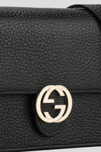 Load image into Gallery viewer, Black Interlocking GG Wallet On Chain by Gucci
