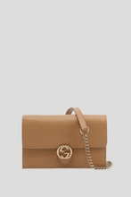 Load image into Gallery viewer, Camel Interlocking GG Wallet On Chain by Gucci
