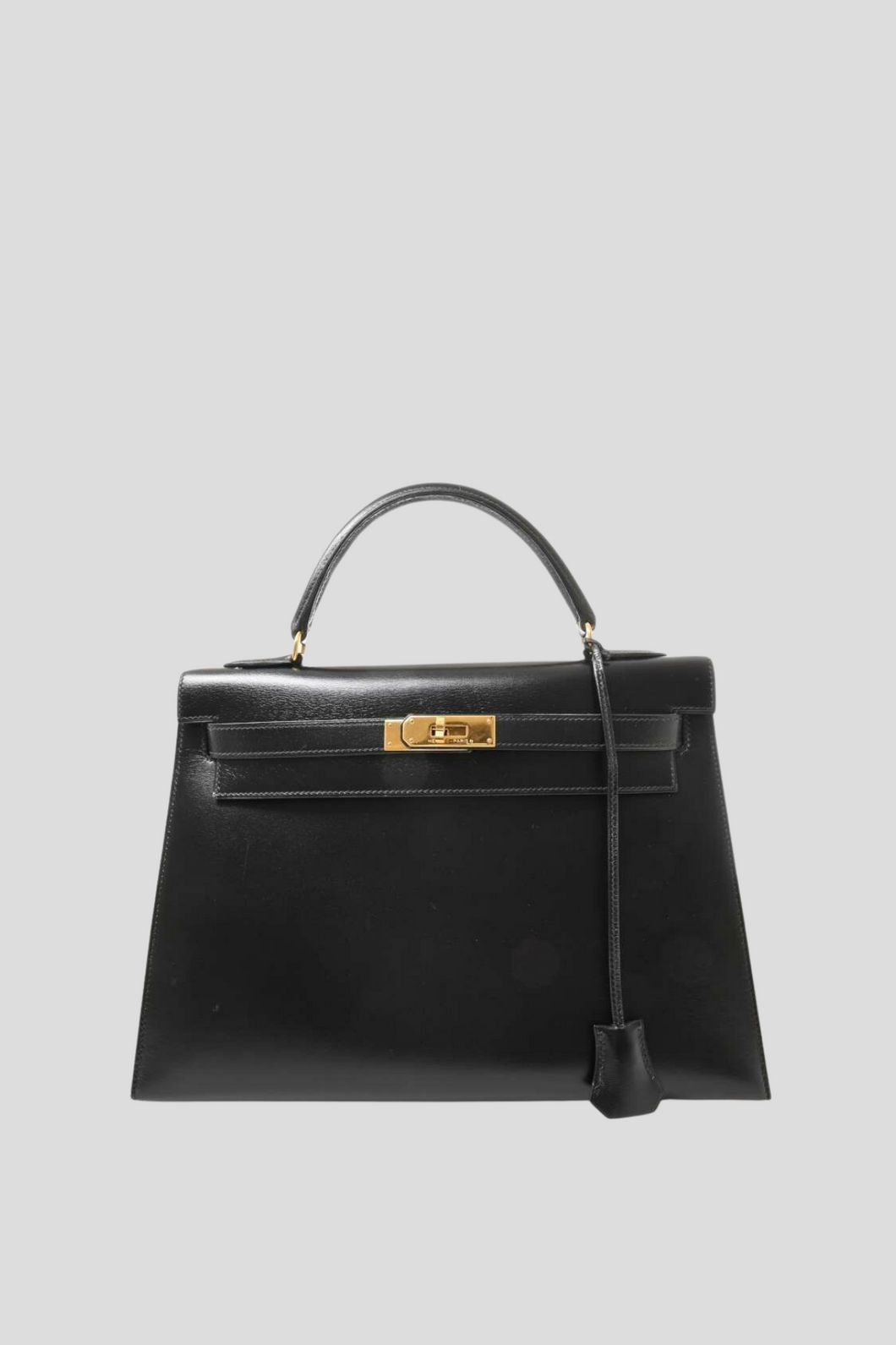 Black GHW Kelly Sellier 32 Box Calf Bag by Hermès