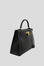 Load image into Gallery viewer, Black GHW Kelly Sellier 32 Box Calf Bag by Hermès
