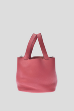 Load image into Gallery viewer, Bougainvillea PHW Picotin 22 Taurillon Clemence Leather Bag by Hermès
