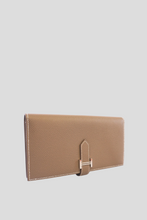 Load image into Gallery viewer, Etoupe Bearn Wallet Epsom Leather by Hermès
