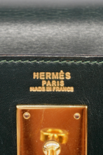 Load image into Gallery viewer, Green GHW Kelly Sellier 32 Box Calf Bag by Hermès
